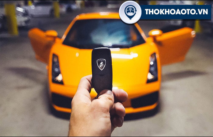 Làm chìa khóa xe Lamborghini