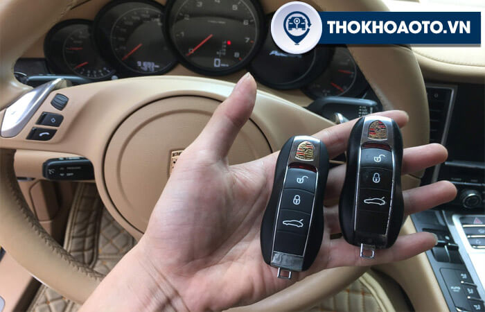 Làm chìa khóa xe Porsche