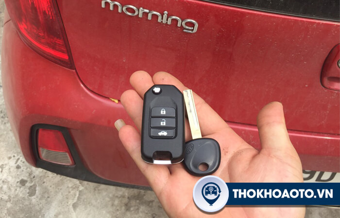 Làm chìa khóa Kia Morning form gập