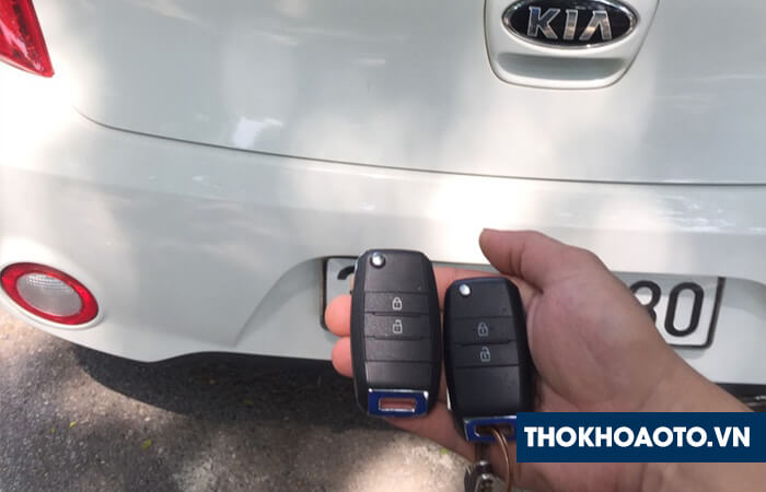 Chìa khóa KIA Morning 2016 làm thêm chìa tại THỢ KHÓA Ô TÔ