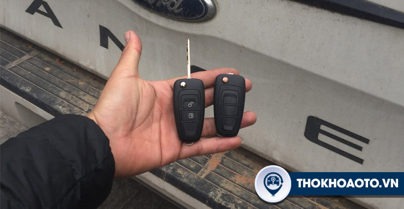 Chìa khóa xe Ford Ranger