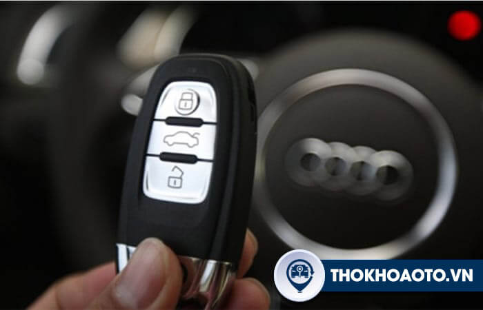 Chìa khóa xe Audi