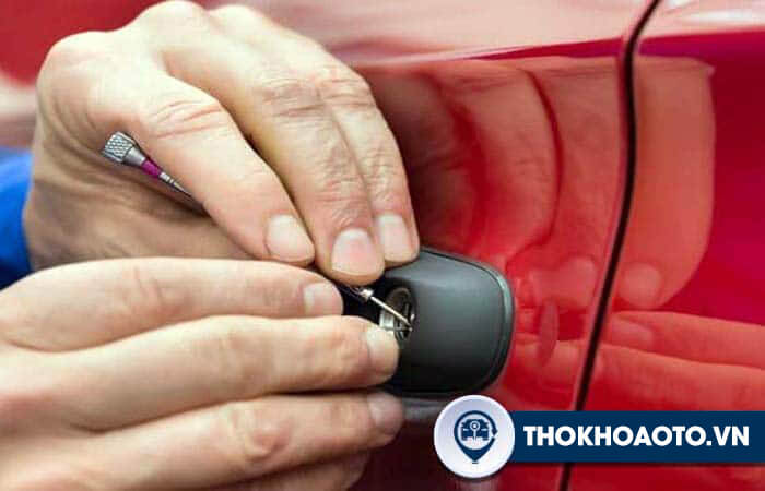 Mở khóa ô tô chuyên nghiệp