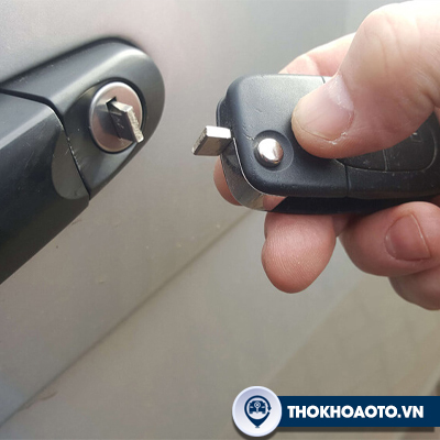 Sửa Khóa Ô Tô