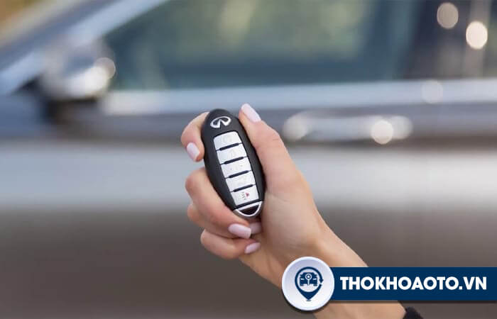 Làm chìa khóa xe Infiniti - Thợ Khóa Ô Tô